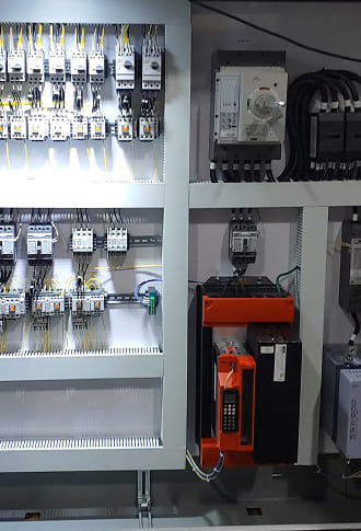 Electrical testing hands